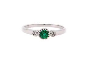 Emerald and diamond ring