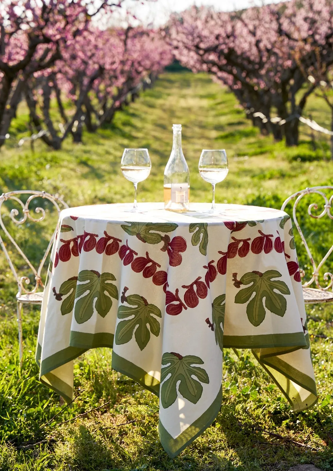 Figgy Tablecloth