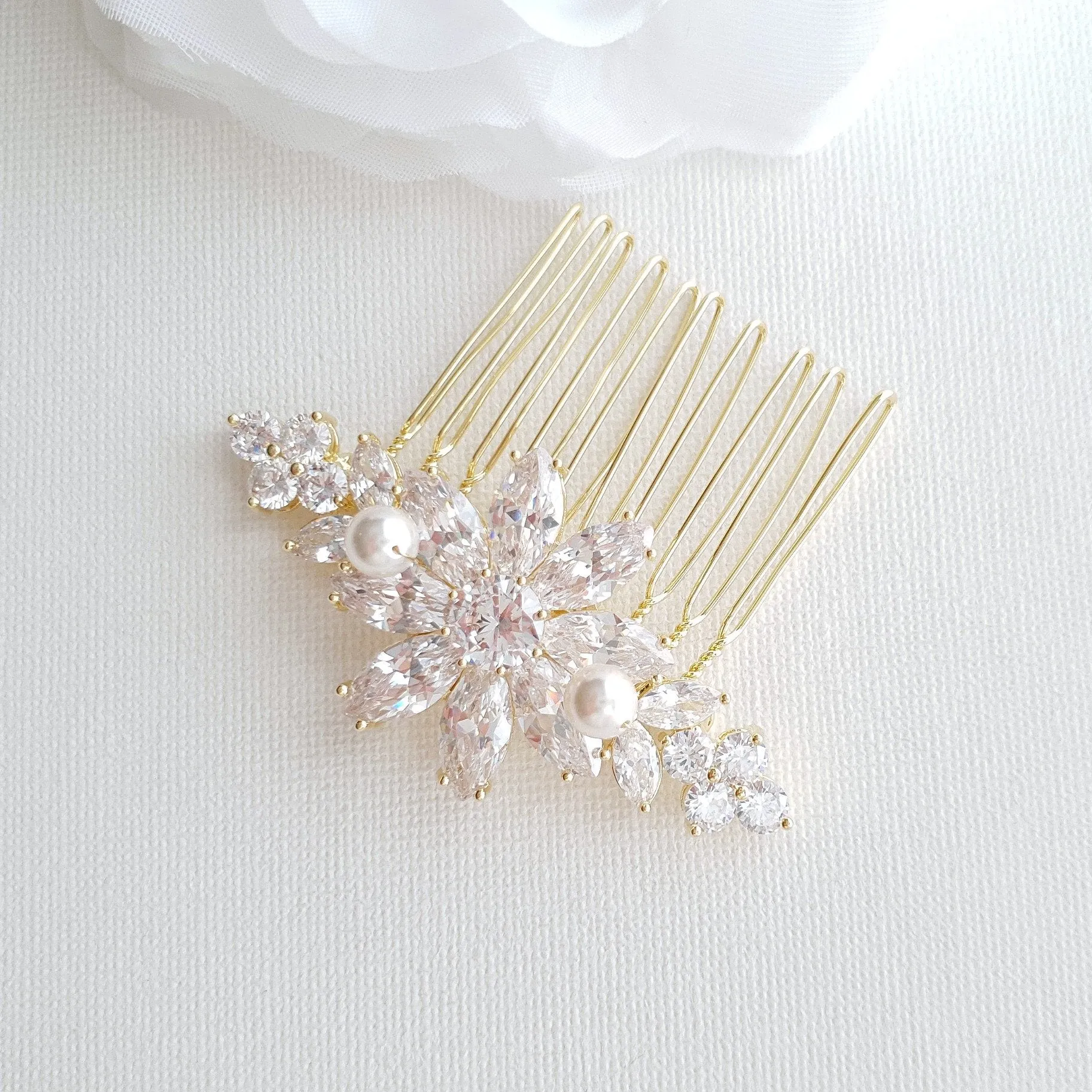 Gold Hair Combs for Weddings-Daisy