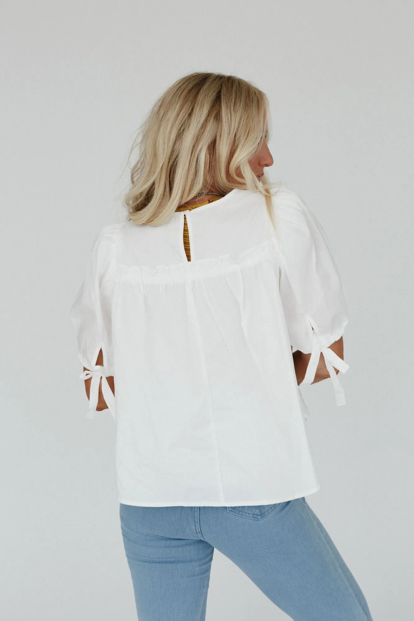 Shirr Delight Puff Sleeve Top - Off White