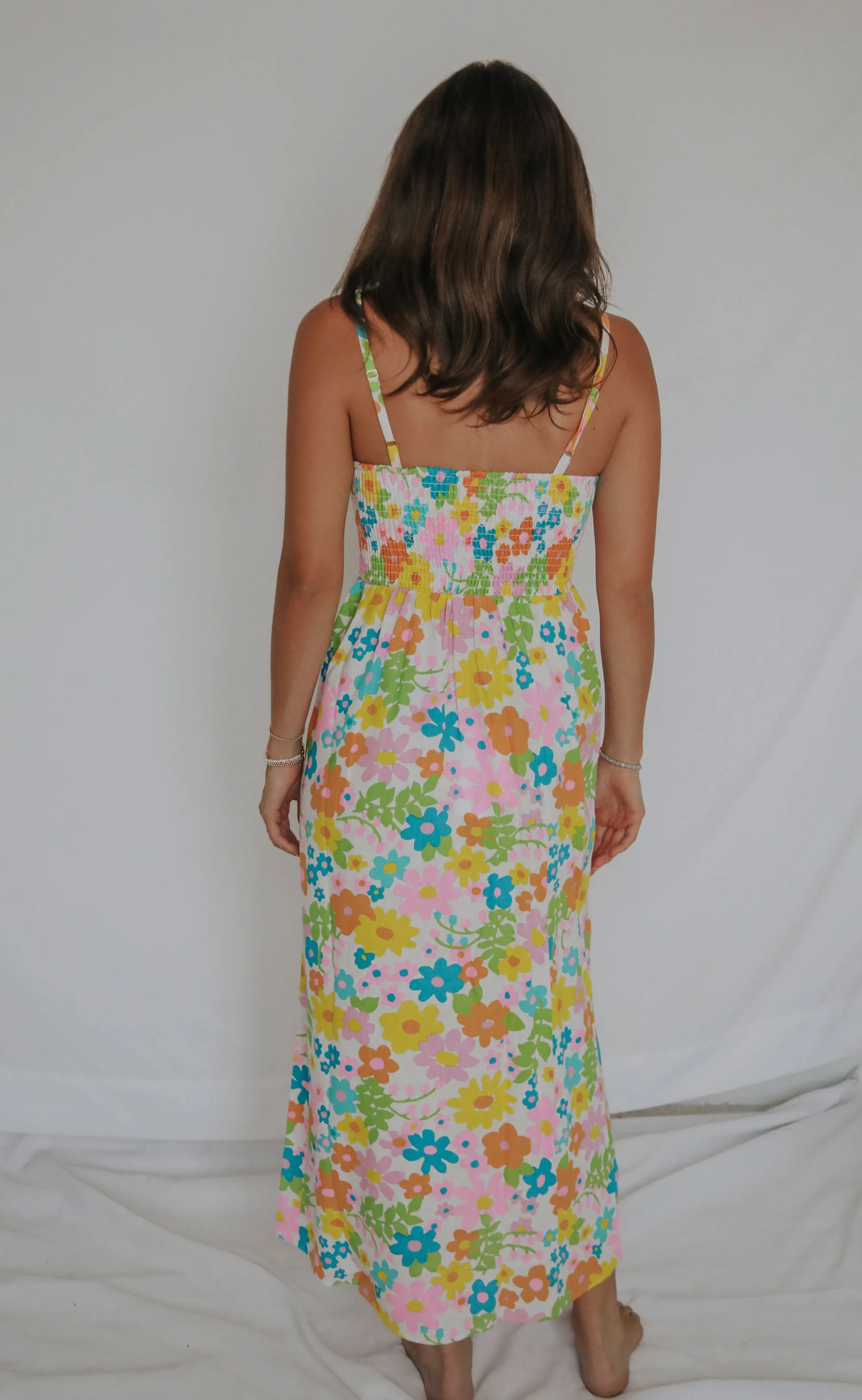 show me your mumu: amalfi coast midi dress - petal pop