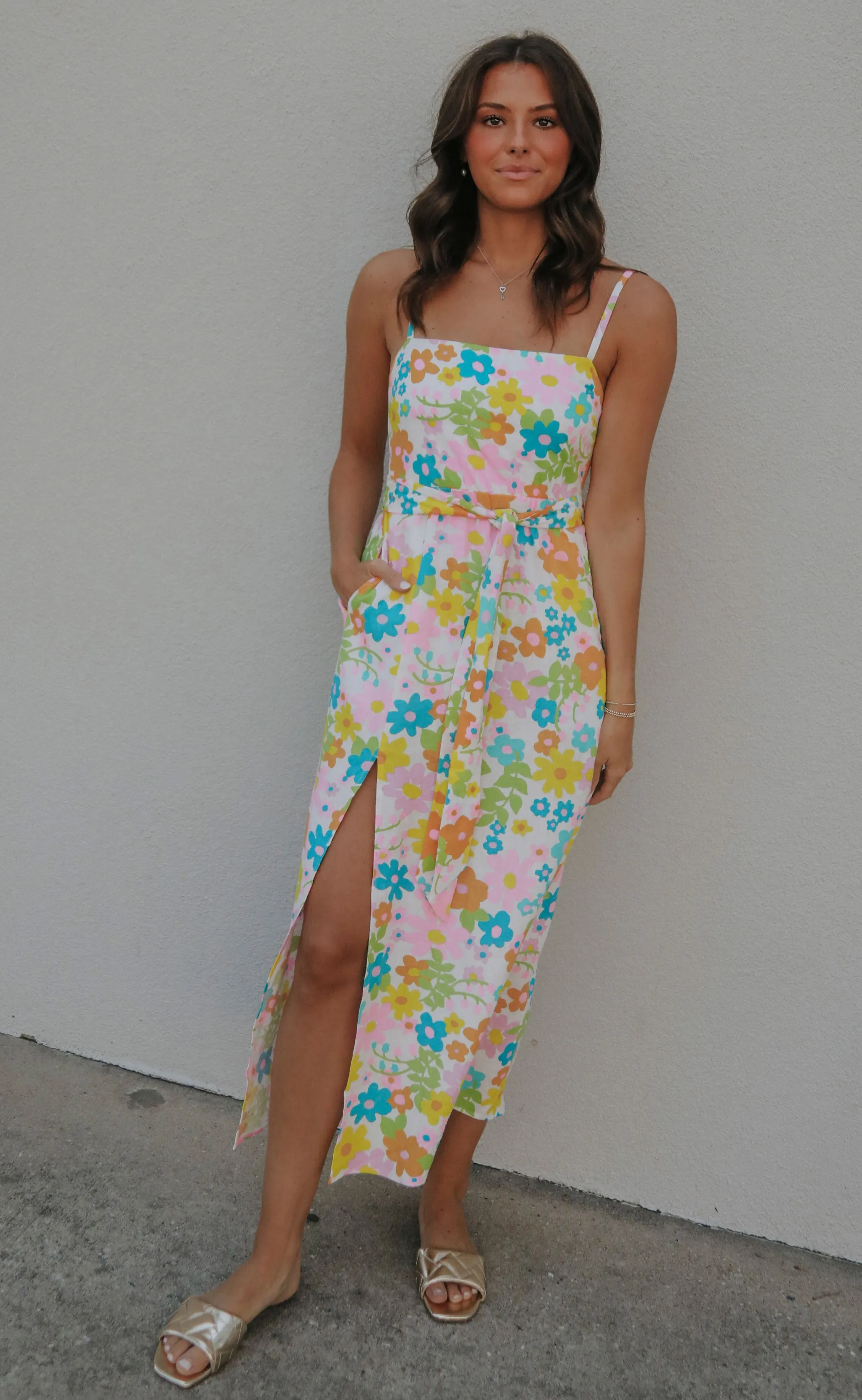 show me your mumu: amalfi coast midi dress - petal pop