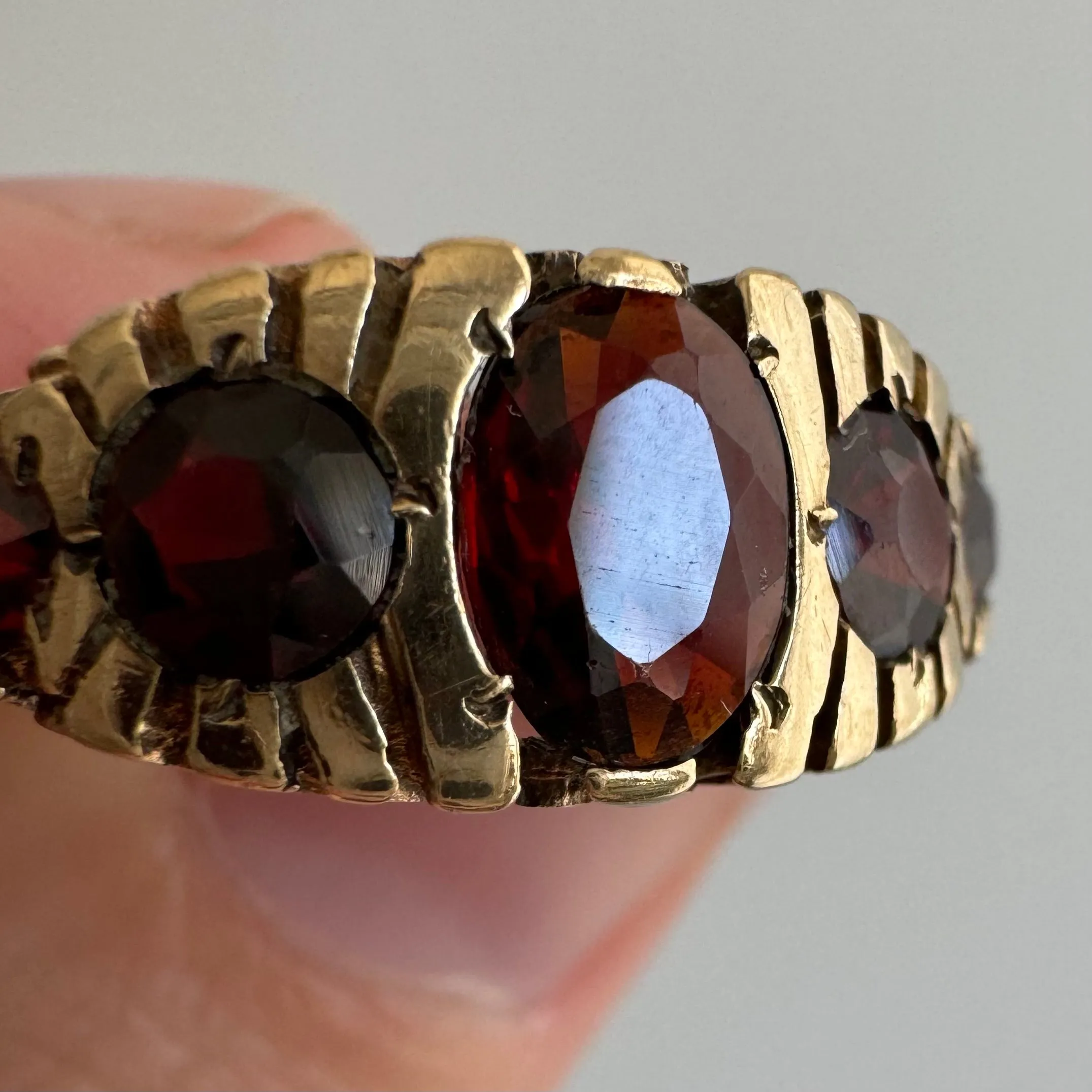 V I N T A G E // five stone boat / 9k and garnet glass five stone victorian style ring / size 6.25